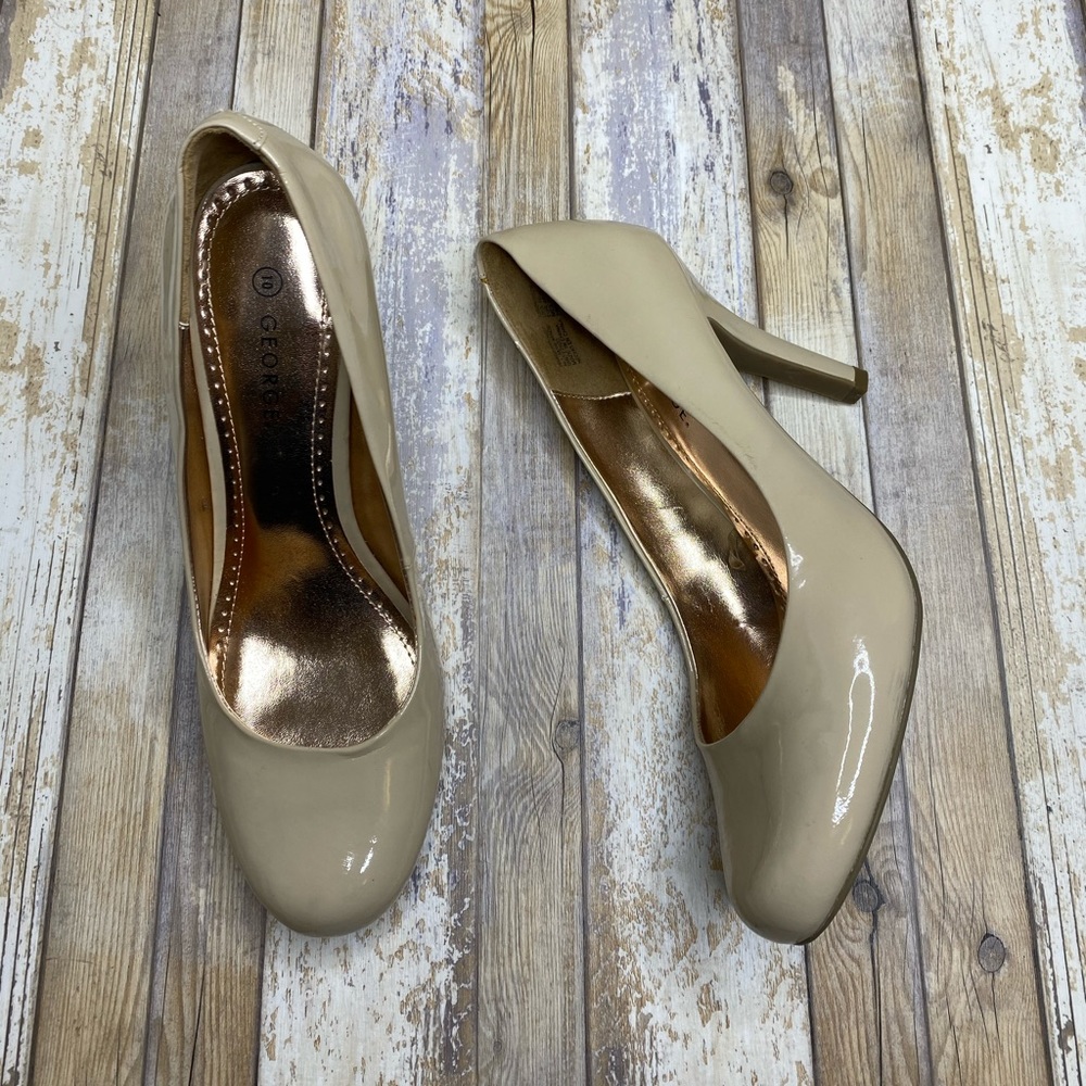 $5 SALE George Beige Heels Women’s 10